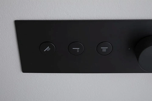 Смеситель для ванны Allen Brau Liberty 5.33003-31 (с внутренней частью) черный матовый Смеситель для ванны Allen Brau Liberty 5.33003-31 (с внутренней частью) черный матовый