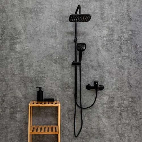 Душевая система Orange Aristo M19-944b с изливом, черный матовый Душевая система Orange Aristo M19-944b с изливом, черный матовый