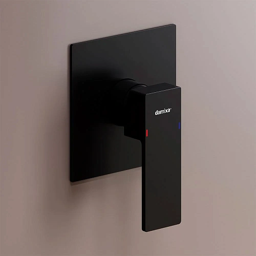 Смеситель для душа Damixa Gala 537500300 встраиваемый черный Смеситель для душа Damixa Gala 537500300 встраиваемый черный
