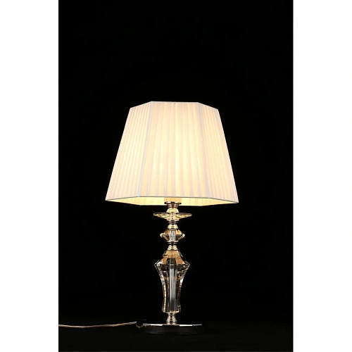 Настольная лампа Aployt Jula APL.707.04.01 Настольная лампа Aployt Jula APL.707.04.01