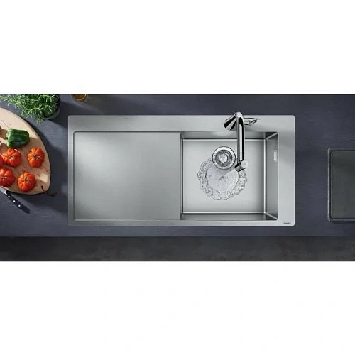Кухонная мойка hansgrohe S71 S715-F450, нержавеющая сталь 43306800 с крылом Кухонная мойка hansgrohe S71 S715-F450, нержавеющая сталь 43306800 с крылом