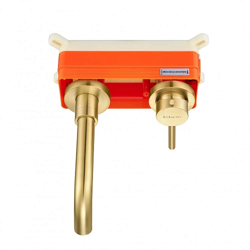 Смеситель для раковины Milacio Ultra ( MCU.552.GD ) настенный, золото Смеситель для раковины Milacio Ultra ( MCU.552.GD ) настенный, золото