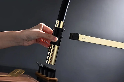 Смеситель для кухни Paulmark Leader золото Le214101-G Смеситель для кухни Paulmark Leader золото Le214101-G