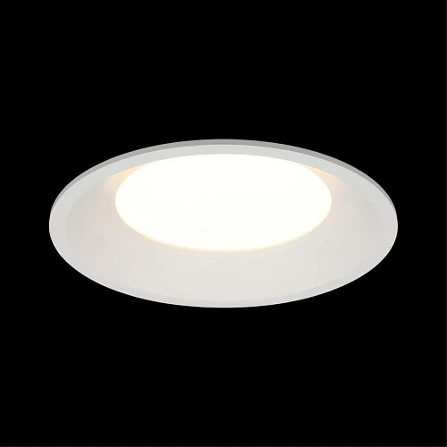 Светильник встраиваемый-накладной Aployt Beata APL.0063.09.08 Светильник встраиваемый-накладной Aployt Beata APL.0063.09.08