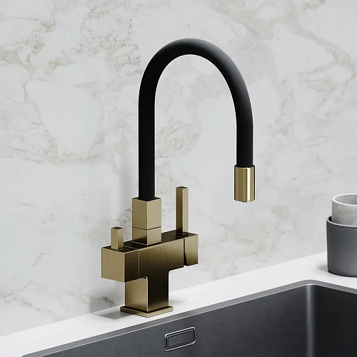 Смеситель для кухни Sancos Arno SC4005BG под фильтр, брашированное золото Смеситель для кухни Sancos Arno SC4005BG под фильтр, брашированное золото