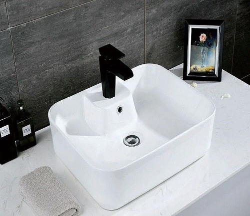 Раковина CeramaLux 9445 накладная, белый Раковина CeramaLux 9445 накладная, белый