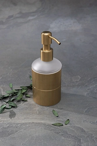 Дозатор жидкого мыла Allen Brau Allen Brau Priority 6.31A06-GB золото браш Дозатор жидкого мыла Allen Brau Allen Brau Priority 6.31A06-GB золото браш