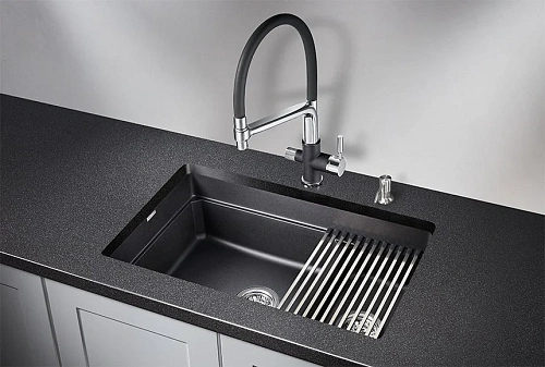 Кухонная мойка Granula KS-7304U, ШВАРЦ (чёрный металлик), кварц 730х450 Кухонная мойка Granula KS-7304U, ШВАРЦ (чёрный металлик), кварц 730х450