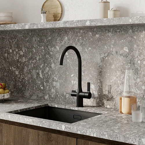 Смеситель для кухни IDDIS Pure (PURBLFJi05) с каналом для фильтрованной воды, черный матовый Смеситель для кухни IDDIS Pure (PURBLFJi05) с каналом для фильтрованной воды, черный матовый