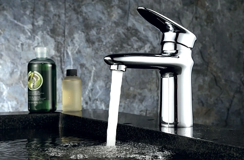 Смеситель для раковины Lemark Status LM4406C, хром Смеситель для раковины Lemark Status LM4406C, хром