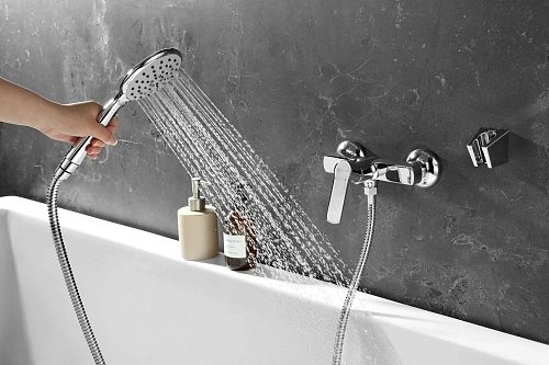 Смеситель для душа Lemark Plus Grace LM1533C, хром Смеситель для душа Lemark Plus Grace LM1533C, хром