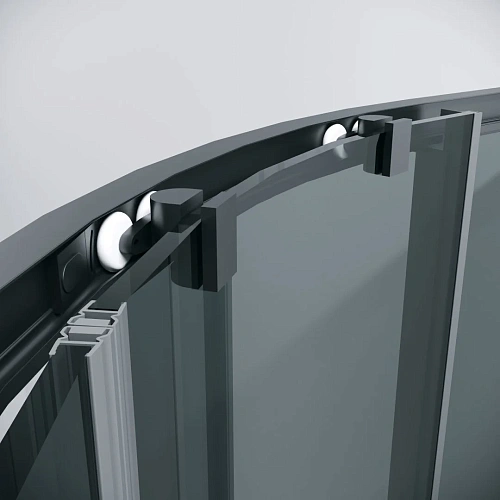 Душевой уголок GROSSMAN Cosmo 301.K33.02.9090.21.10 (90x90x195) полукруг,раздвижн,черн.матов,стекло тонирован Душевой уголок GROSSMAN Cosmo 301.K33.02.9090.21.10 (90x90x195) полукруг,раздвижн,черн.матов,стекло тонирован