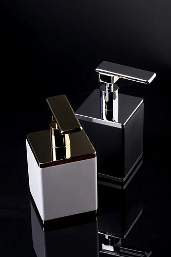 Стакан Boheme черный-хром 10961-B-CR Стакан Boheme черный-хром 10961-B-CR