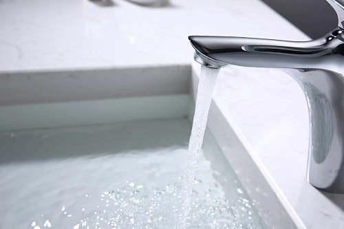 Смеситель для раковины ArtDecco Vogue AVG018CPF хром Смеситель для раковины ArtDecco Vogue AVG018CPF хром