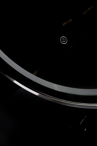 Зеркало Boheme 568-MG металлическая рама, подсветка, сенсор, антизапотевание, 60x110 Зеркало Boheme 568-MG металлическая рама, подсветка, сенсор, антизапотевание, 60x110