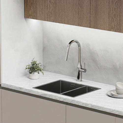 Смеситель для кухни Sancos Grand SC4002BNG с вытяжным изливом, нержавеющая сталь Смеситель для кухни Sancos Grand SC4002BNG с вытяжным изливом, нержавеющая сталь