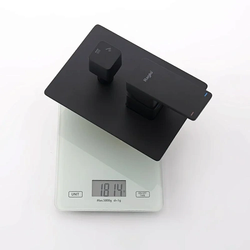 Душевая система Raglo R30.27.06 встраиваемая, черный Душевая система Raglo R30.27.06 встраиваемая, черный