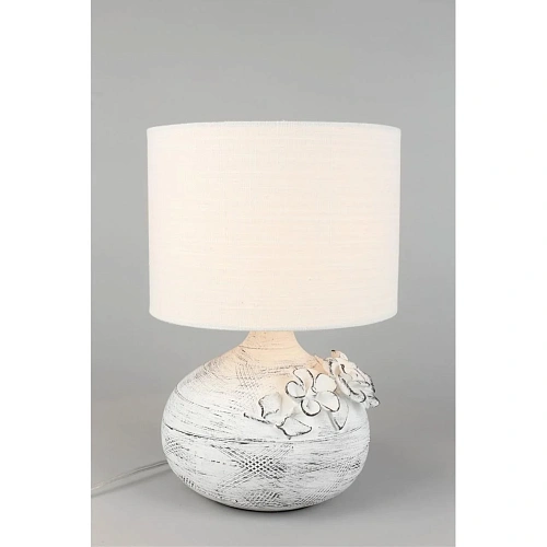 Настольная лампа Omnilux Valdieri OML-16504-01 Настольная лампа Omnilux Valdieri OML-16504-01