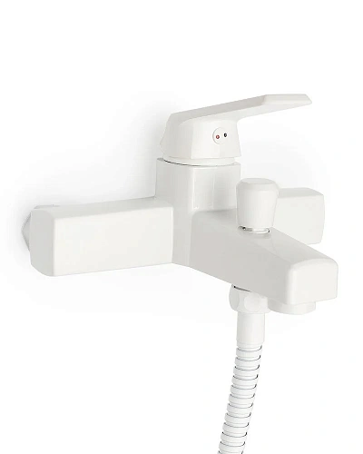 Смеситель для ванны OneLife P02-300w белый Смеситель для ванны OneLife P02-300w белый