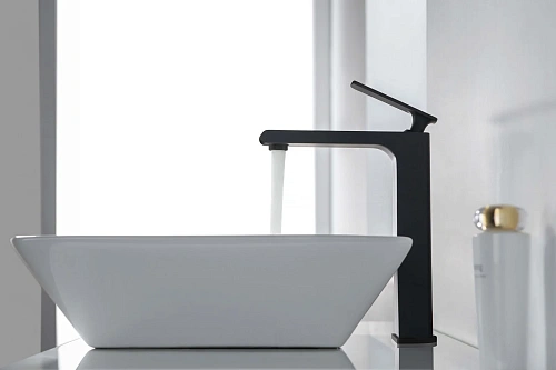 Смеситель для раковины Timo Anni 2711/03F черный Смеситель для раковины Timo Anni 2711/03F черный