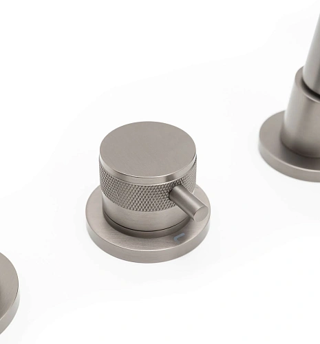 Смеситель на борт ванны Allen Brau Priority 5.31007-MG (с внутренней частью) графит браш Смеситель на борт ванны Allen Brau Priority 5.31007-MG (с внутренней частью) графит браш