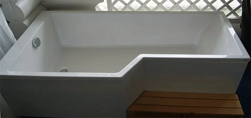 Акриловая ванна Jacob Delafon Bain-Douche Neo 170х70 E6D002L-00 левая Акриловая ванна Jacob Delafon Bain-Douche Neo 170х70 E6D002L-00 левая