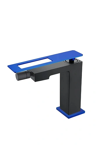 Смеситель для биде Boheme BlackBlue 146-BUV Смеситель для биде Boheme BlackBlue 146-BUV