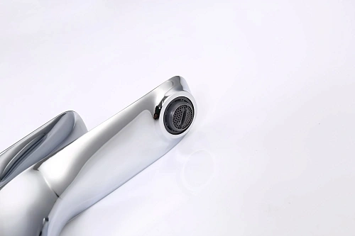 Смеситель для раковины ArtDecco Vogue AVG030CPF хром Смеситель для раковины ArtDecco Vogue AVG030CPF хром