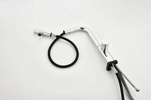 Смеситель для кухни AQUAme Cucina AQM9903CR с выдвижным изливом, с подключением к фильтру с питьевой водой, хром Смеситель для кухни AQUAme Cucina AQM9903CR с выдвижным изливом, с подключением к фильтру с питьевой водой, хром