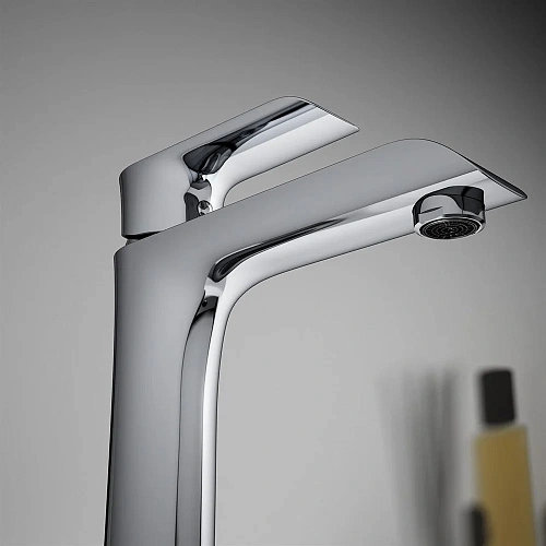 Смеситель для раковины Vincea Esse VBF-1E1CH хром Смеситель для раковины Vincea Esse VBF-1E1CH хром