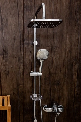 Душевая система Orange Merci M13-944cr с изливом, хром Душевая система Orange Merci M13-944cr с изливом, хром