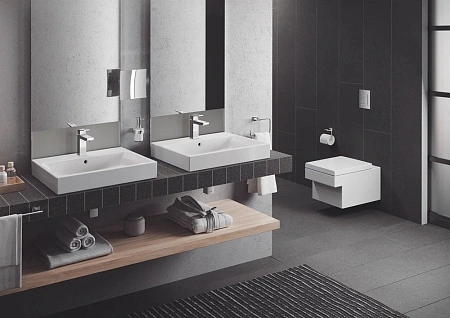 Крышка-сиденье GROHE Cube Ceramic, быстросъемное с микролифтом, альпин-белый (39488000) Крышка-сиденье GROHE Cube Ceramic, быстросъемное с микролифтом, альпин-белый (39488000)