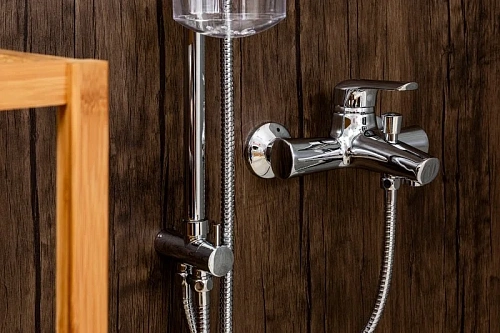 Душевая система Orange Tony M54-933cr с изливом, хром Душевая система Orange Tony M54-933cr с изливом, хром