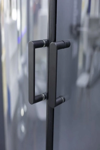 Душевой уголок Niagara Nova NG-6815-08 BLACK (90x90x190) полукруг, двери распашные, 68150811BLACK Душевой уголок Niagara Nova NG-6815-08 BLACK (90x90x190) полукруг, двери распашные, 68150811BLACK