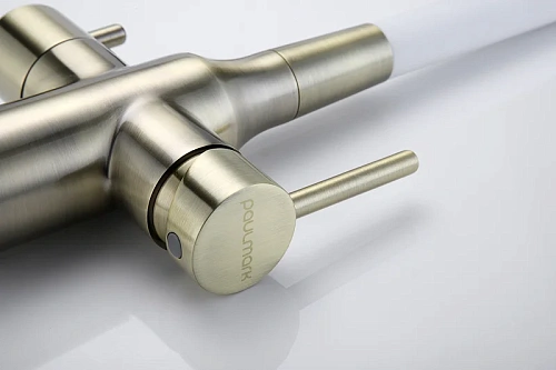 Смеситель для кухни Paulmark Salix бронза белый шланг Sa213419-BRw Смеситель для кухни Paulmark Salix бронза белый шланг Sa213419-BRw