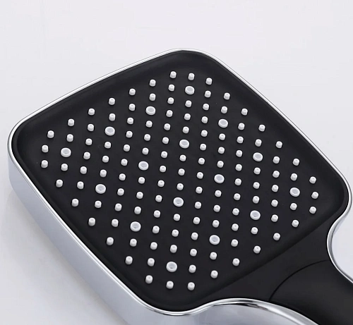 Душевая система Vincea Core VSFS-4CO1BN с изливом, брашированный никель Душевая система Vincea Core VSFS-4CO1BN с изливом, брашированный никель