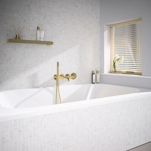 Смеситель для ванны Timo Saona 2324/17YSM встраиваемый с термостатом золото матовое Смеситель для ванны Timo Saona 2324/17YSM встраиваемый с термостатом золото матовое