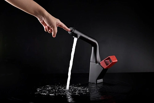 Смеситель для кухни Lemark Soul LM6008BR, черный/красный Смеситель для кухни Lemark Soul LM6008BR, черный/красный