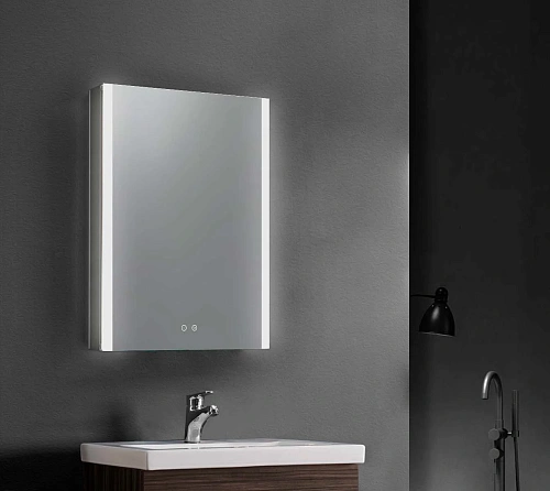 Зеркальный шкаф Aquatek AQ7609-MLC с подсветкой, сенсорное, 600x800x133 Зеркальный шкаф Aquatek AQ7609-MLC с подсветкой, сенсорное, 600x800x133