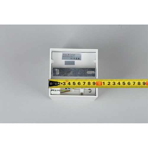 Светильник встраиваемый-накладной Omnilux Feletto OML-101109-01 Светильник встраиваемый-накладной Omnilux Feletto OML-101109-01