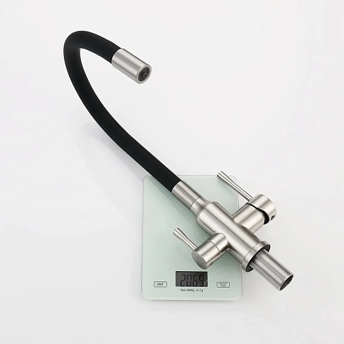 Смеситель для кухни Raglo R81.64.05 с гибким изливом с подключением к фильтру, сатин Смеситель для кухни Raglo R81.64.05 с гибким изливом с подключением к фильтру, сатин