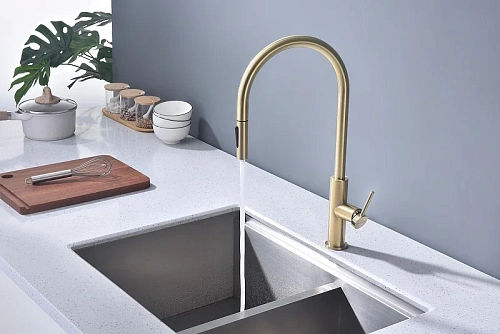 Смеситель для кухни Paulmark SENSO светлое золото Se215180-LG Смеситель для кухни Paulmark SENSO светлое золото Se215180-LG