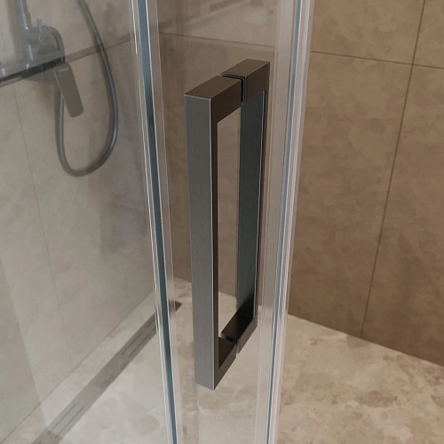 Душевая дверь BelBagno SOFT_CLOSE-1-BF-1-160-C-GM 160 см, профиль оружейная сталь, стекло прозрачное Душевая дверь BelBagno SOFT_CLOSE-1-BF-1-160-C-GM 160 см, профиль оружейная сталь, стекло прозрачное