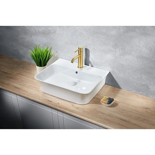 Смеситель для раковины Milacio Ultra ( MCU.550.GD ) золото Смеситель для раковины Milacio Ultra ( MCU.550.GD ) золото