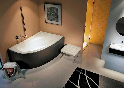 Акриловая ванна Riho Lyra BA6300500000000 170х110 R Акриловая ванна Riho Lyra BA6300500000000 170х110 R