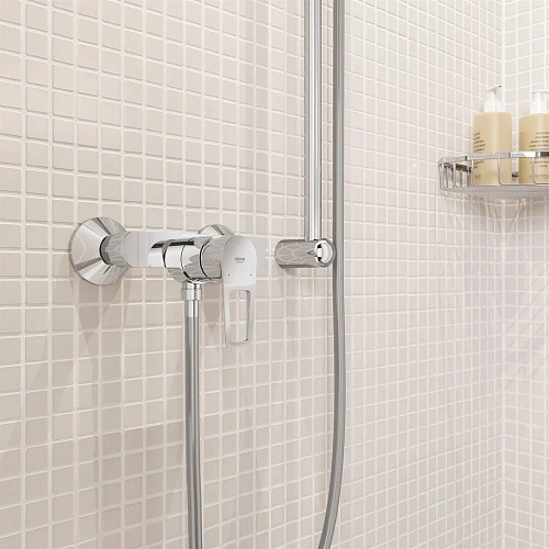 Смеситель для душа GROHE BauLoop, наружный, хром (23633001) Смеситель для душа GROHE BauLoop, наружный, хром (23633001)