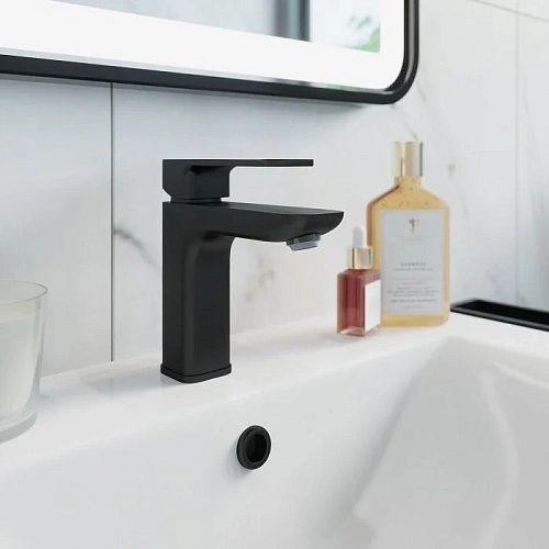 Смеситель для раковины IDDIS Slide черный (SLIBL00i01) Смеситель для раковины IDDIS Slide черный (SLIBL00i01)