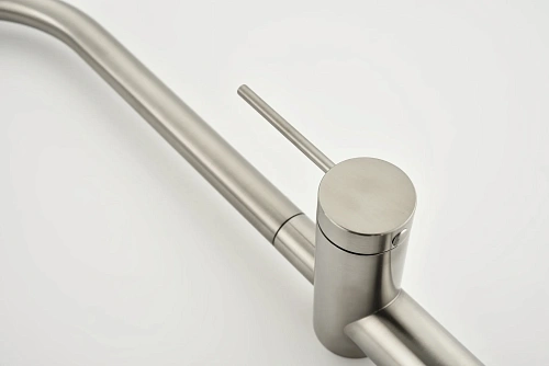 Смеситель для кухни AQUAme Cucina AQM9901BN с выдвижным изливом,никель шлифованный Смеситель для кухни AQUAme Cucina AQM9901BN с выдвижным изливом,никель шлифованный