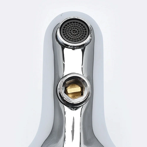 Смеситель для ванны AQUAme Prato AQM P6132 AQUAme хром AQMP6132 Смеситель для ванны AQUAme Prato AQM P6132 AQUAme хром AQMP6132