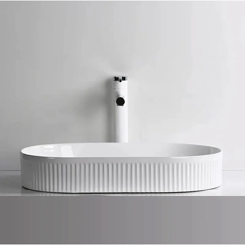 Раковина Ceruttispa CR8009 580х360х100 накладная, белая, овальная Раковина Ceruttispa CR8009 580х360х100 накладная, белая, овальная